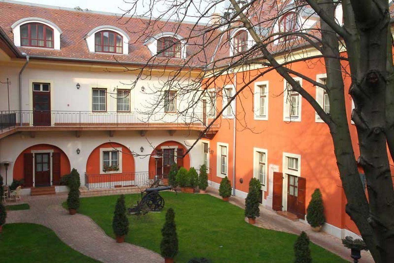 St. George Residence Budapest Ngoại thất bức ảnh